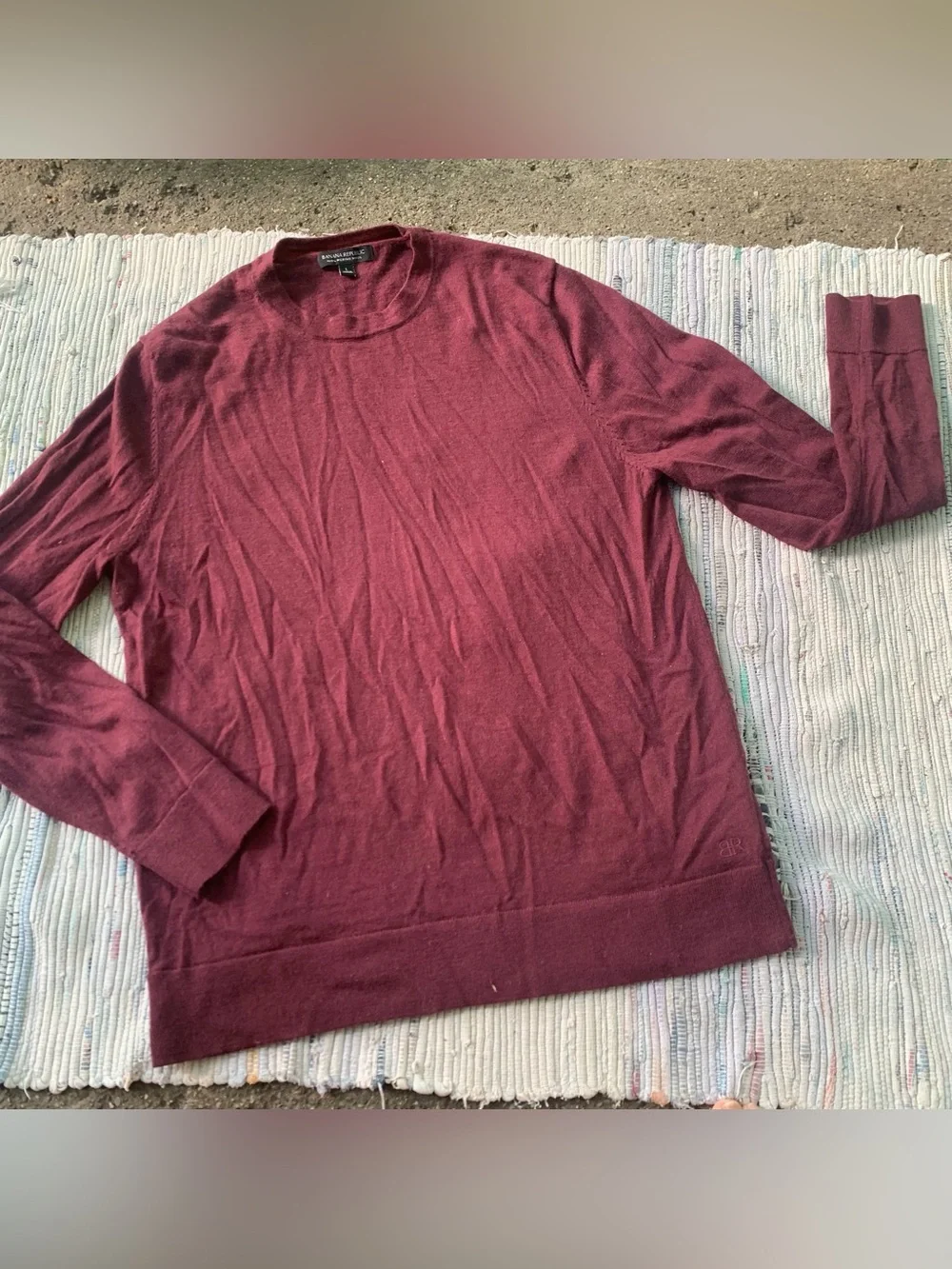 BR 100% Merino Wool men’s  Red Crew Neck Sweater- Size‎ Large
